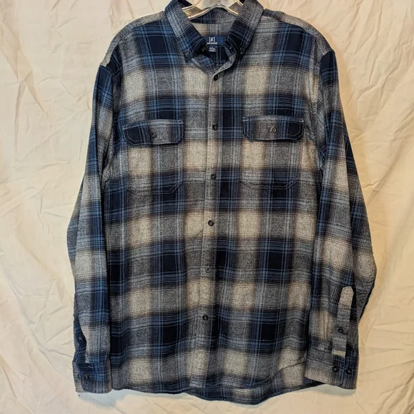 SOLD! Carrie Underwood Concert Plaid Flannel Shirt Hand Crafted Upcycled - Picture 6 of 10